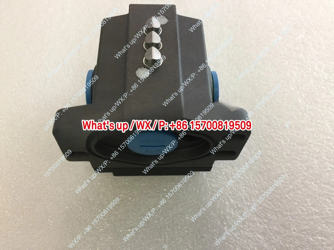 오리지널 독일산 트래블 스위치 819-B03-D08-46-3B