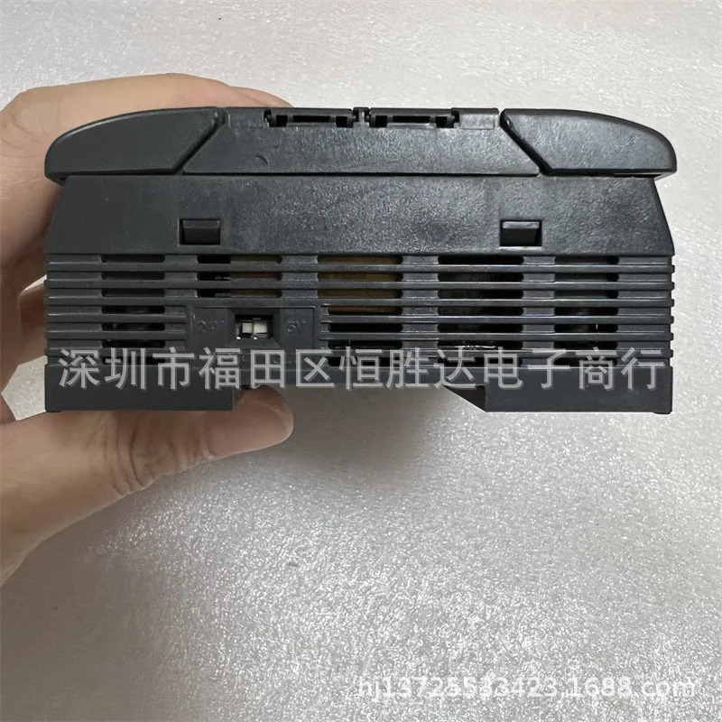 키엔스 KV-40DR KV-40DT KV-10AR KV-16ATP KV-40AR KV-10DT 컨트롤러
