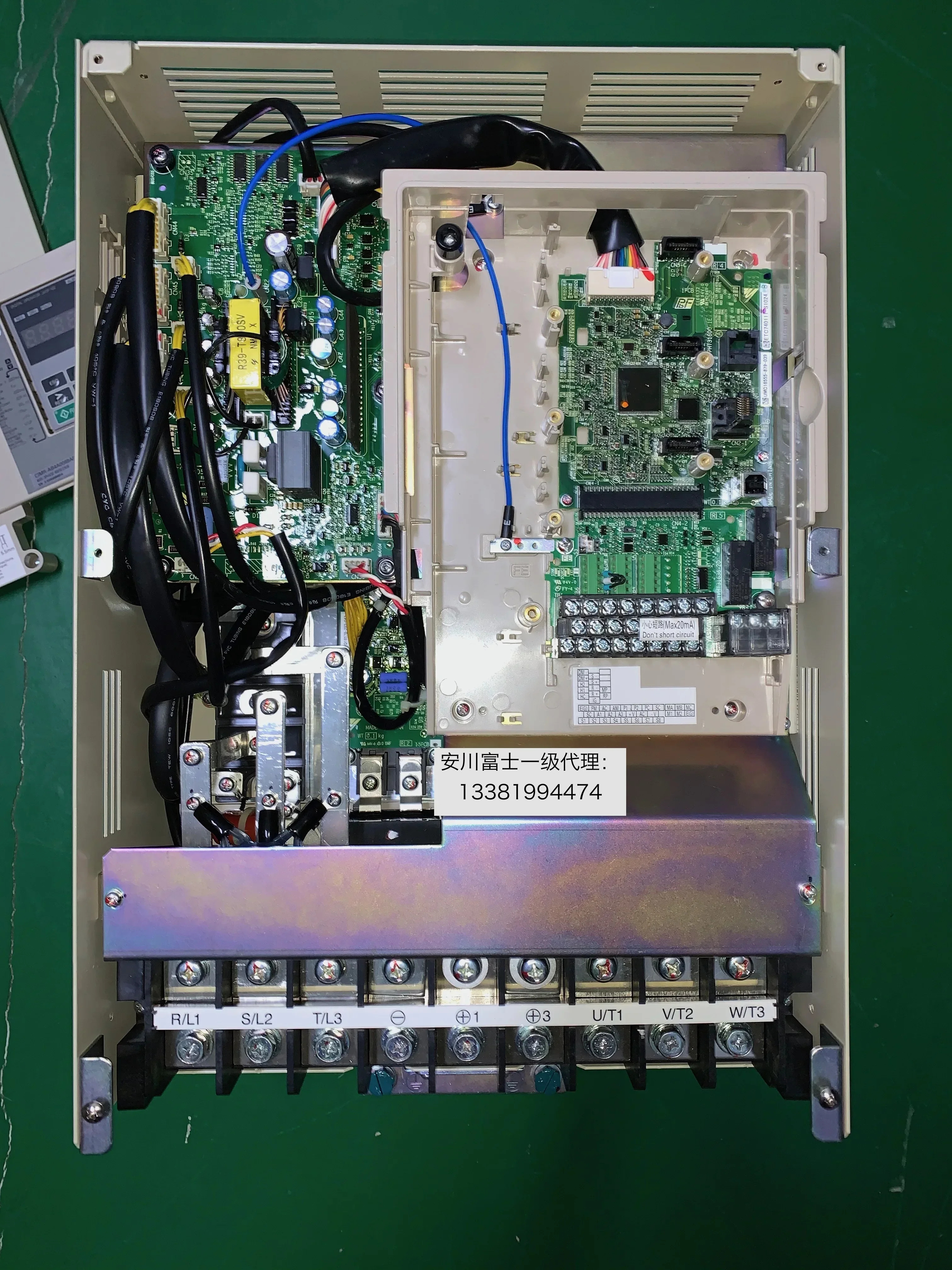 2025.4An Chuan 인버터 Cimr-ab4a0088aba/aa37kw/45kw/a1000 시리즈는 신품 이며 오리지널
