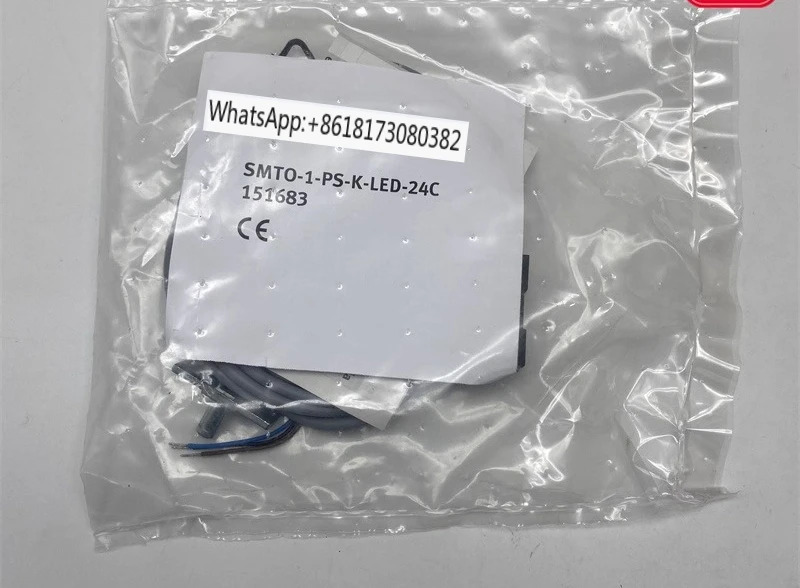 PNP 자기 스위치 SMTO-1-PS-K-LED-24-C 151683 포장