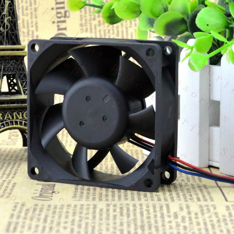 C AFB0712M 방수 서버팬70x70x25mm 12V 0.18A 3핀