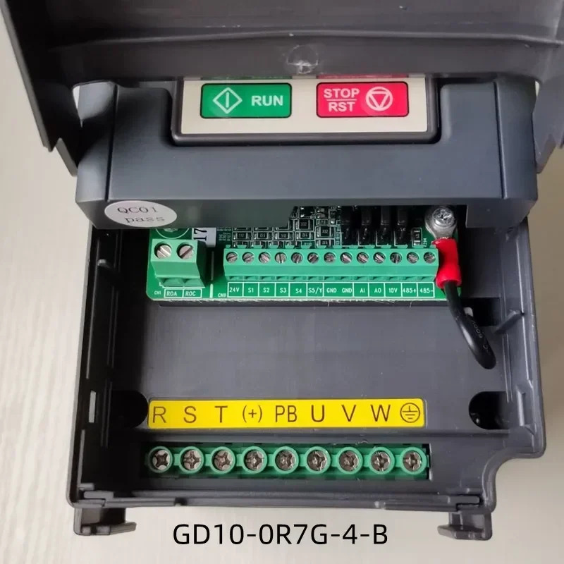 2025.4잉웨이텡 주파수 변환기 GD10-0R7G-S2 단 220V 거버너 0R4G 1R5G 2R2G 3 380V