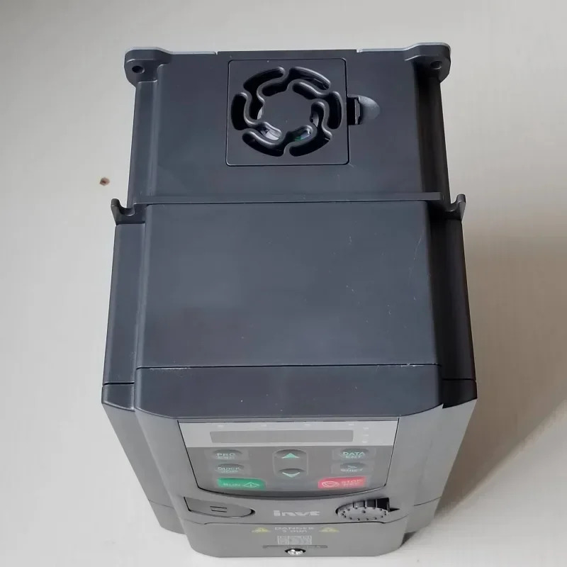2025.4INVT INVETON 주파수 변환기 GD200A-2R2G-4KW 3 380V 모터 가변 속도 제어 0R7 1R5G