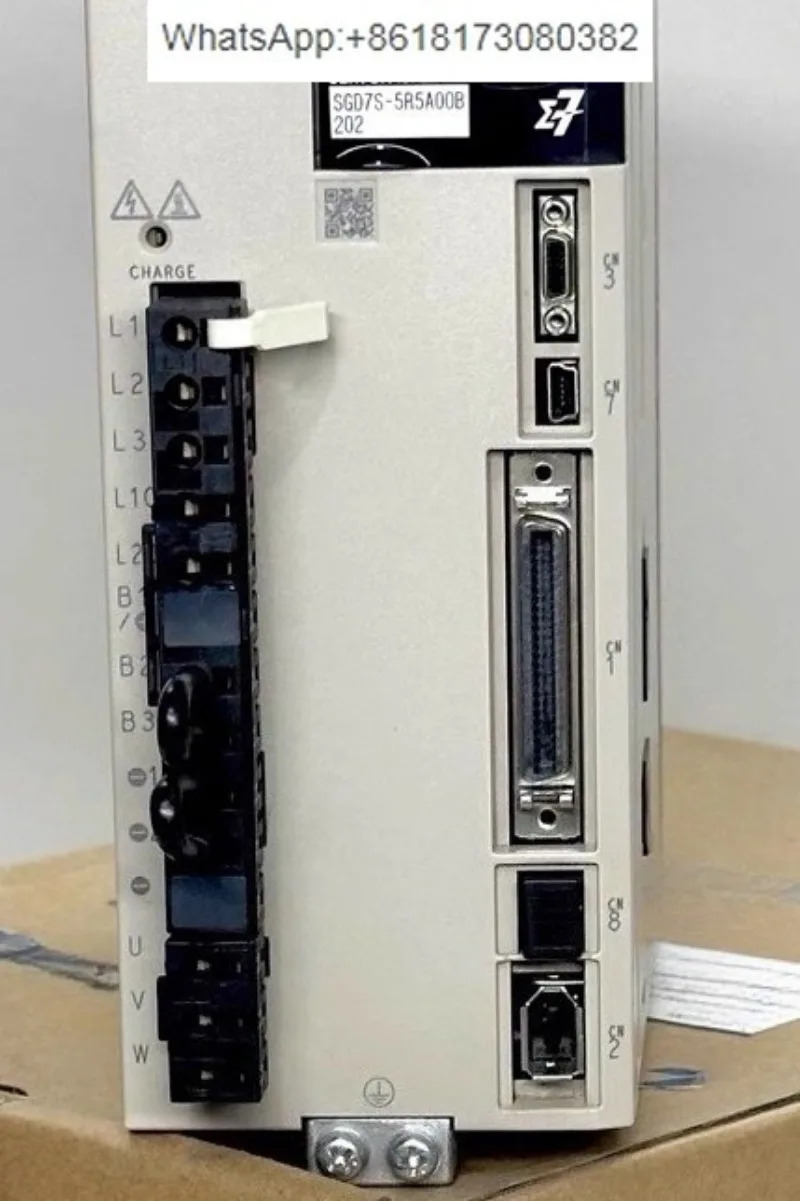 야스카와 서보 드라이브 SGD7S-5R5A00A0002 SGD7S-2R8A00A0002/7R6A00