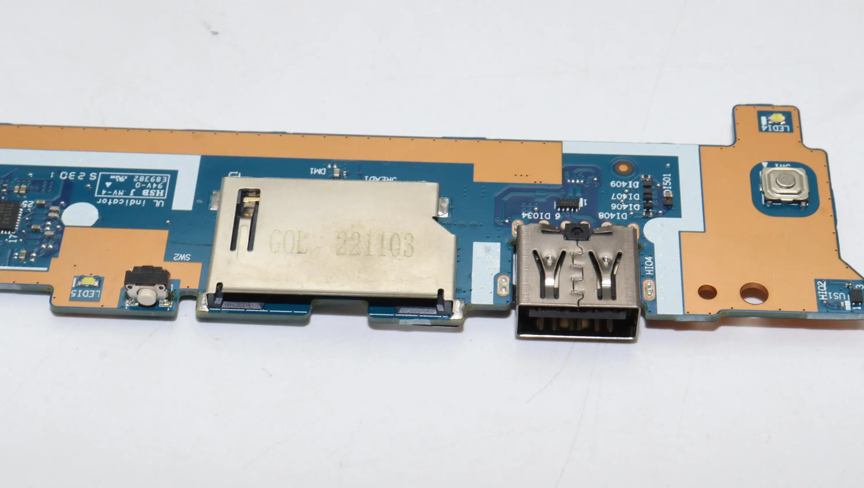 IdeaPad Slim 3 15 16IAH8 부트 보드 USB 인터페이스 소형 5C50S25508