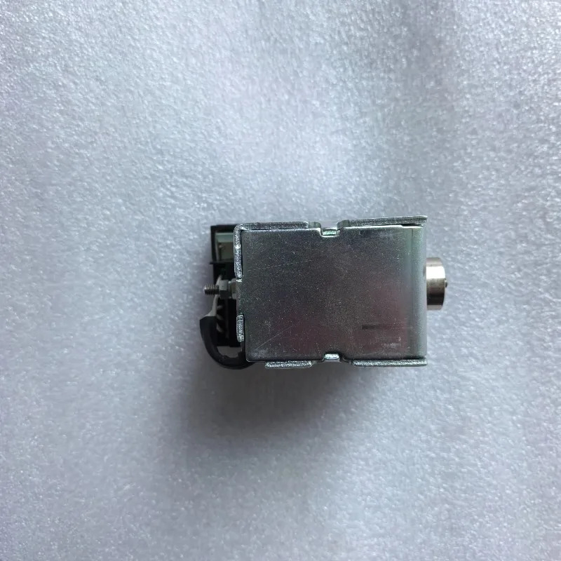 회로차단기 트립 저전압 개폐 코일 YO-1SDA038292R1 YC-1SDA038312R1