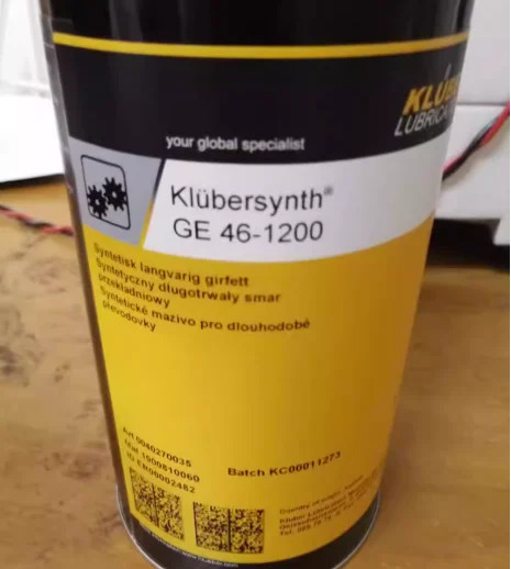 Kluber Klbersynth GE 46-1200은 소형 기어 모터 전동 공구 기어리퍼됩니다.