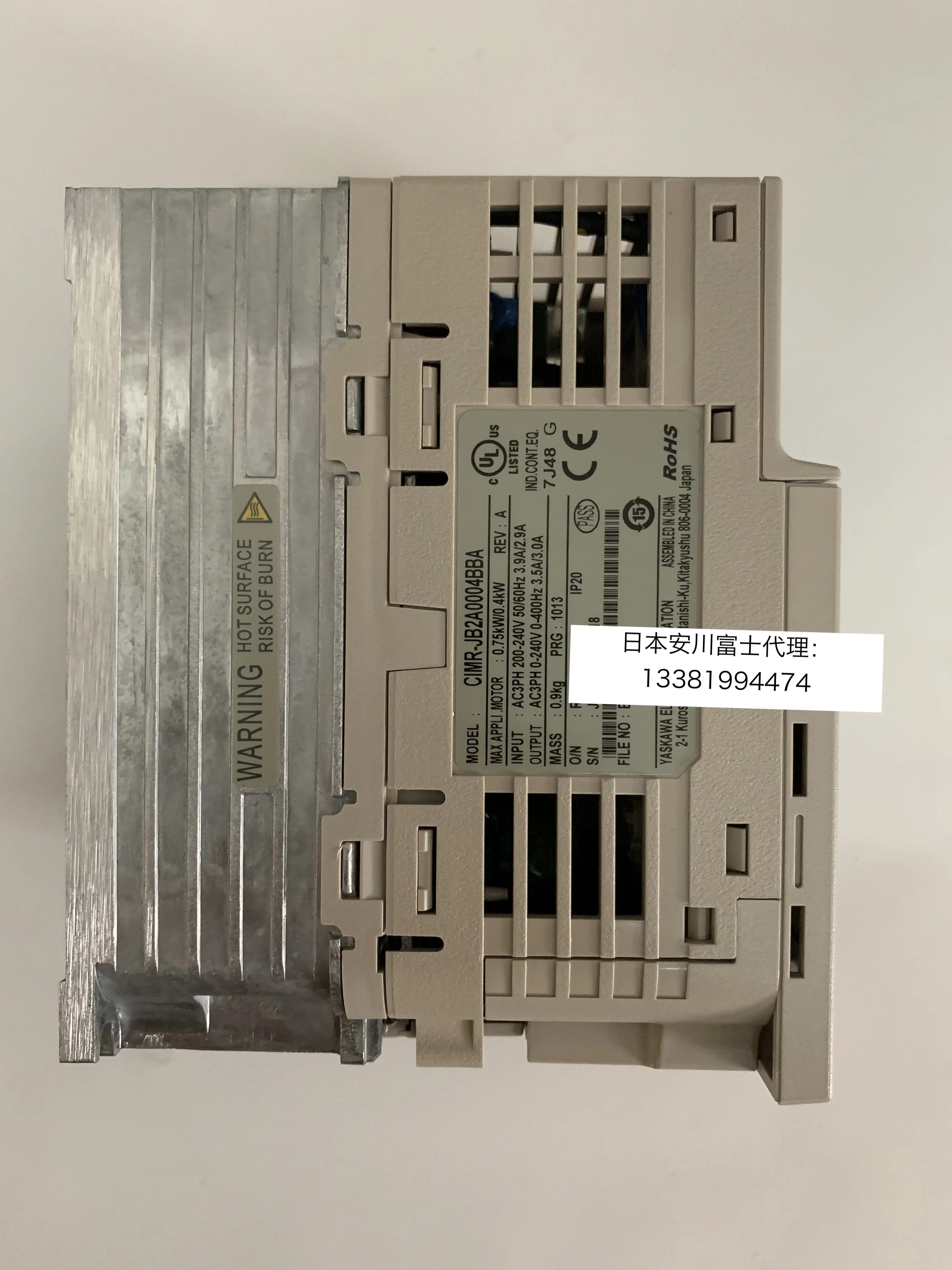 2025.4신형 야스카와 인버터 J1000 시리즈 CIMR-JB2A0004BBA/BAA 0.4KW 3 220V