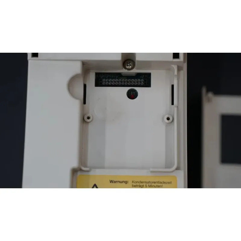 오리지널 PLC 14.F4.C1E-4A01 /1.4 주파수 인버터 드라이브 3상 산업 자동화 x 구매 상품