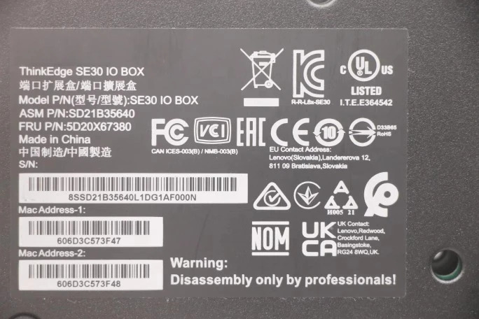 IOBOX 효율적IoT 게이트웨이 5D20X67380을 탑재ThinkEdge SE30용