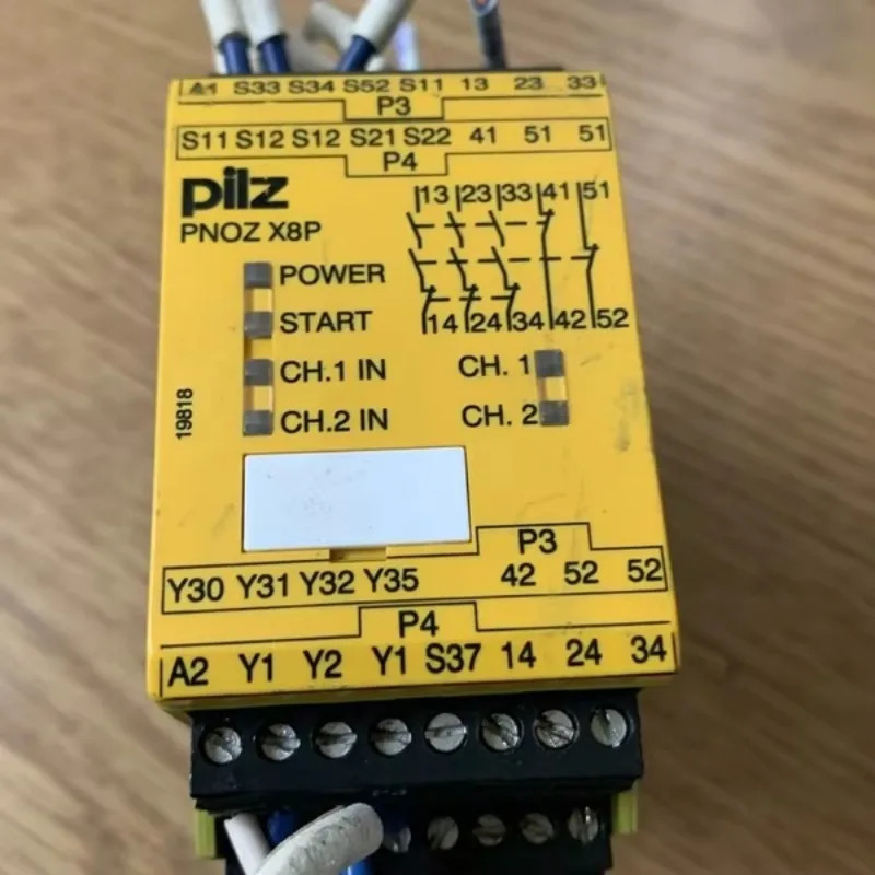 오리지널 X8p 안전 릴레이 모듈 24vdc 3n/o 2n/c 2so 777760 참조 포장 PLC