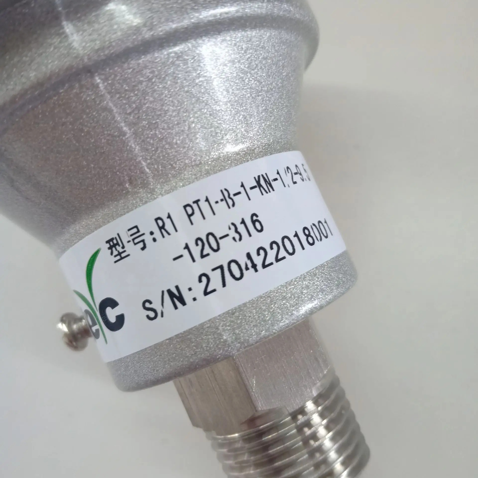 대만 EYC 온도 센서 R1 PT100 파이프 직경 9.5MM 길이 120MM 1/2PT 톱니 재질 316