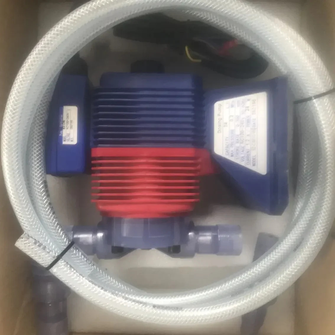 2025.4 IWAKI 전자기 다이어프램 펌프 수동 계량 EZ-C30VC-W2 EZ-C35VC-W2