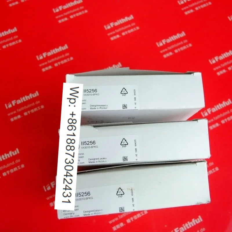 II5256 유도형 센서 IIA3010-BPKG PNP 일반적으로 개방형 3선 1PCS