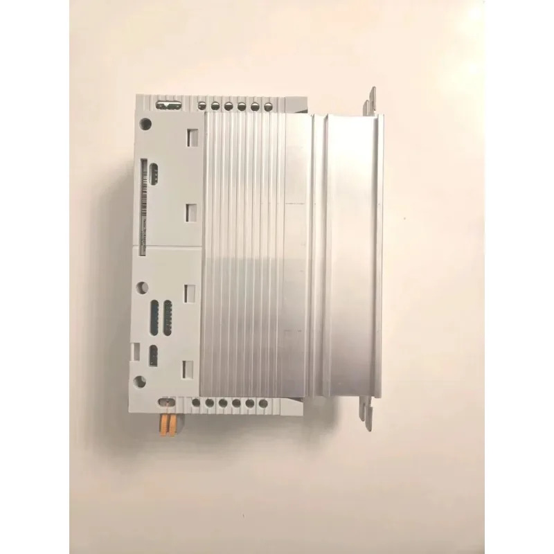 E82ev7514c200 075kw 상태 12개월 전컨트롤러 오리지널 패키지