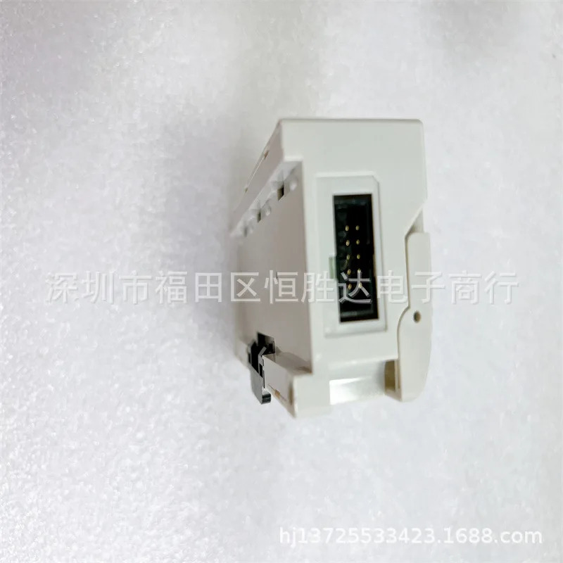 KL-8BLT KEYENCE KL-8BLR KL-16BT KL-8BXR KL-32CT KL-16CX 컨트롤러