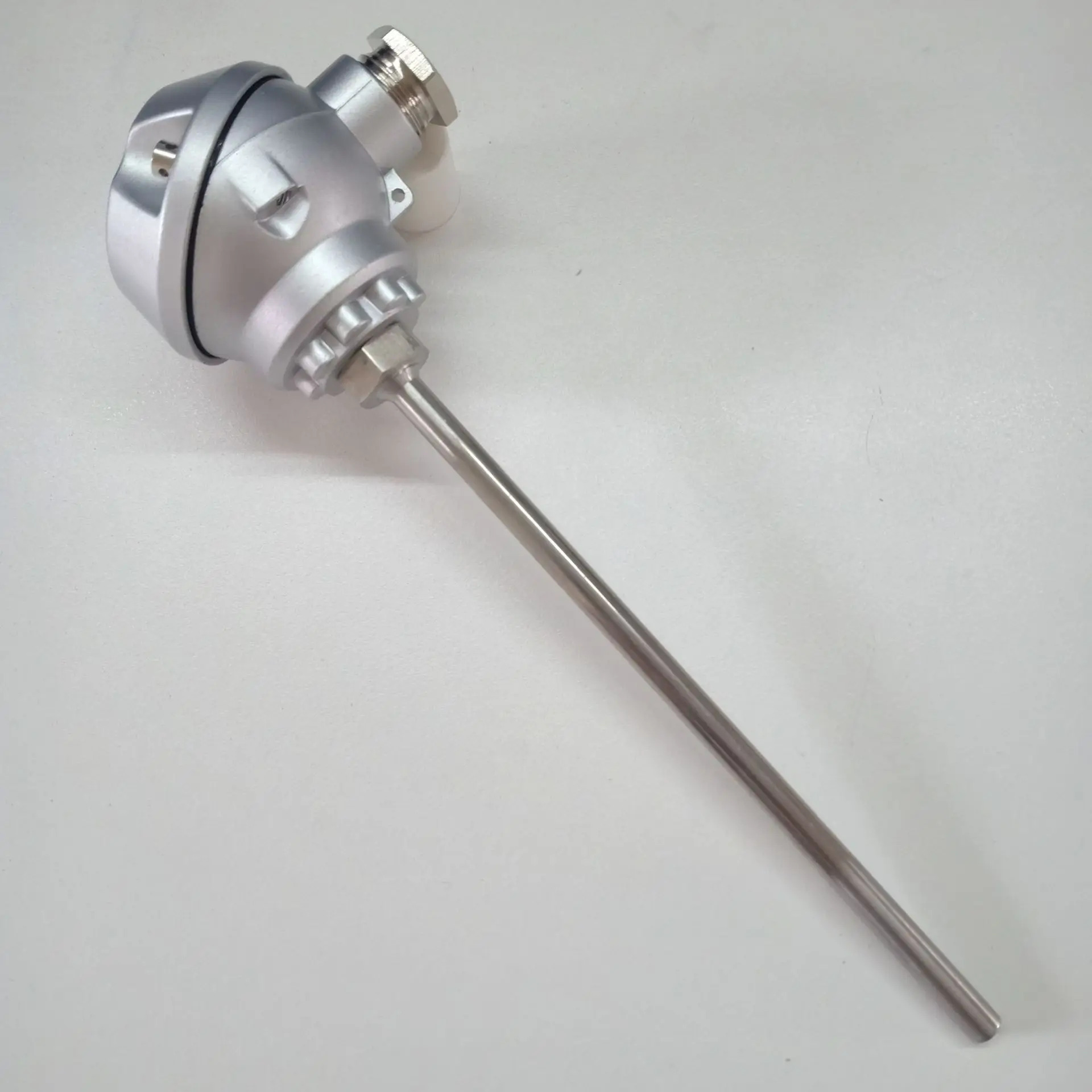 JUMO 플매트 카펫 러그열 저항 센서 90 2130/10 -50-400도 6MM 140MM TN48479511