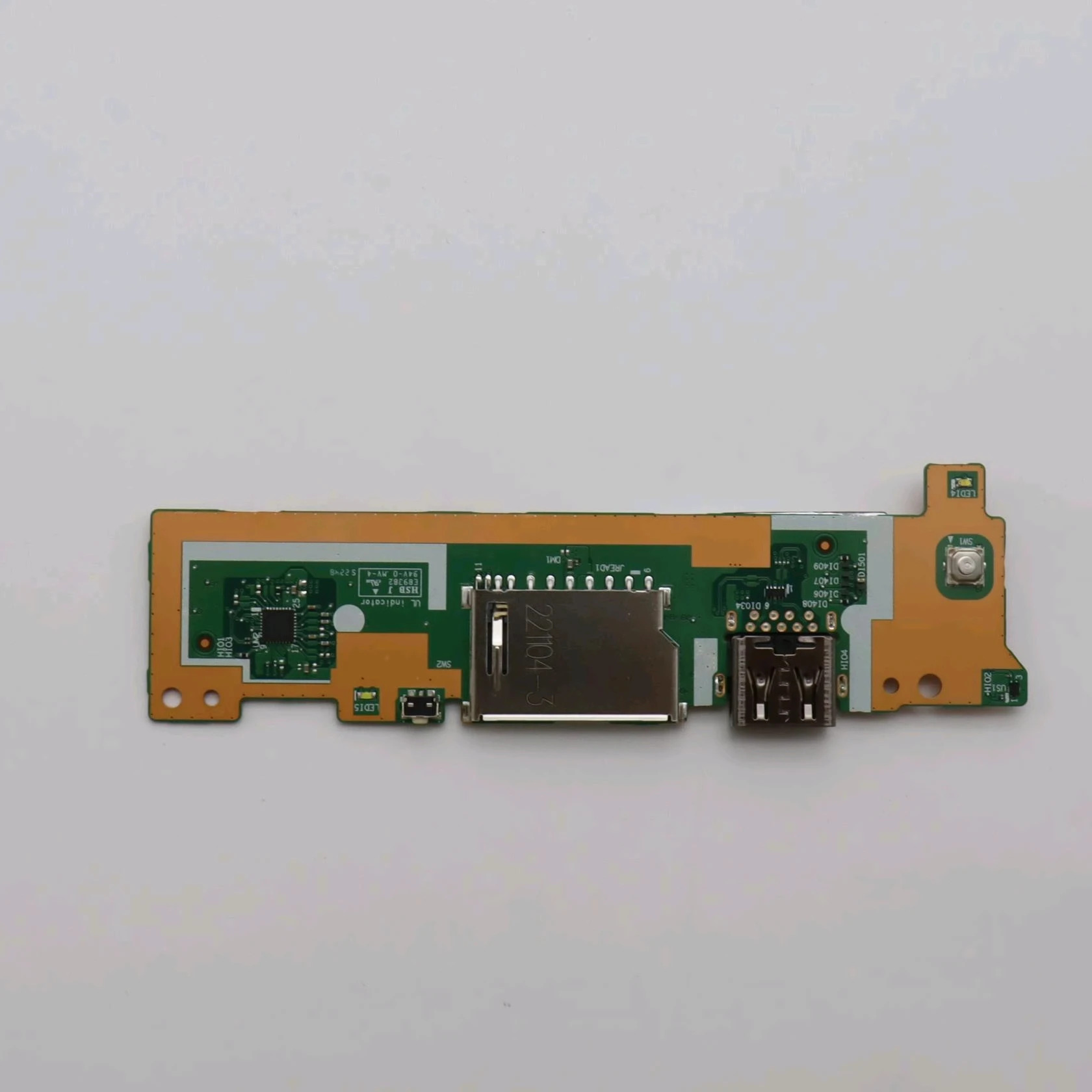 IdeaPad Slim 3 15 16IAH8 부트 보드 USB 인터페이스 소형 5C50S25508