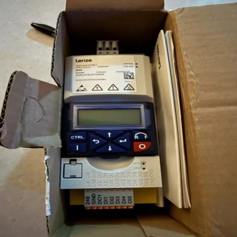 I550 I55ae137b110002s 드라이브 037kw 05hp호환 230v 키패드 모듈 전컨트롤러 오리지널 패키지