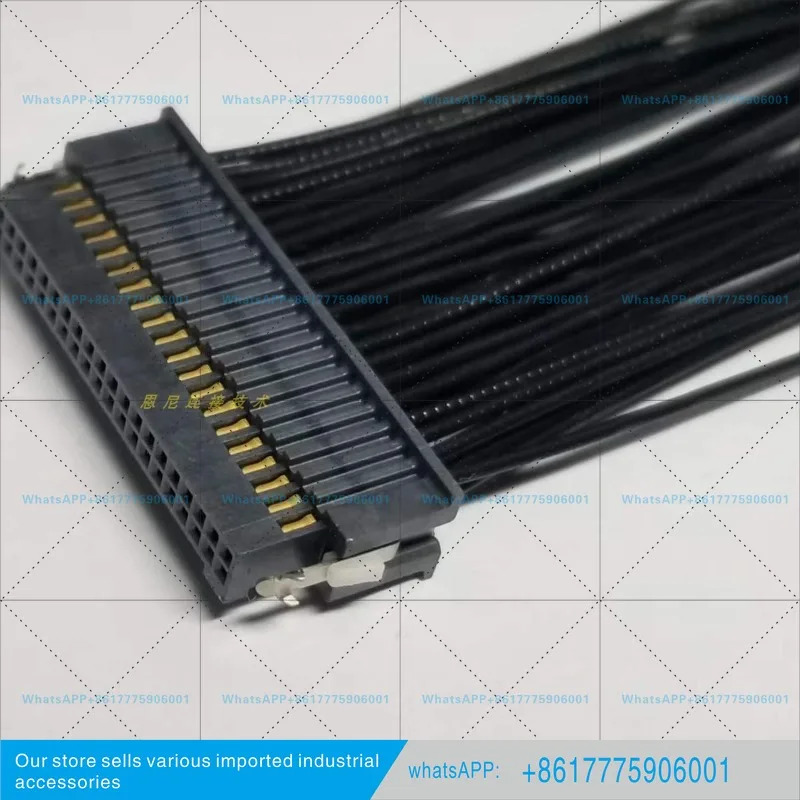 SFSD-20-28-G-10.00-SR 1.27mm 피치 이행 40핀 단일 종단 케이블