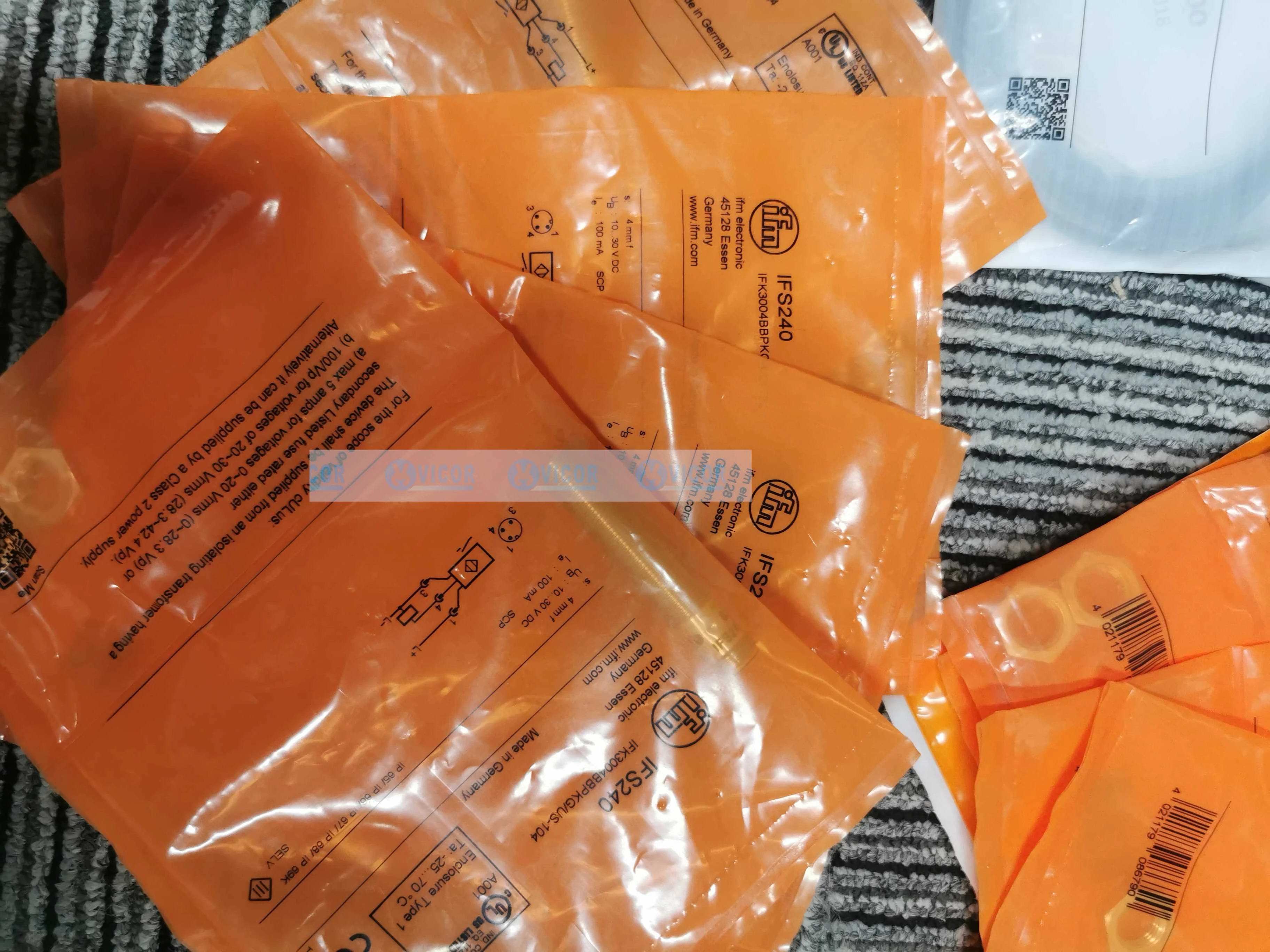 IFM 센서 IFS204 IFS240 IY5052 IFS208