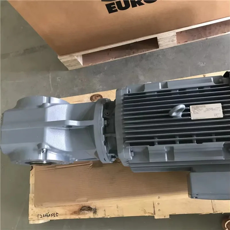 SEW EURODRIVE 독일 HK37 DRN80M4/BE1 0.75KW 베벨 기어 감속기 새