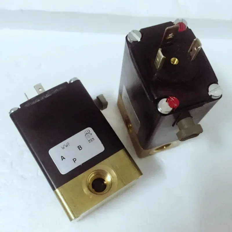 0330 솔레노이드 밸브 00078969 F 3. 0 NBR DC24V 1개