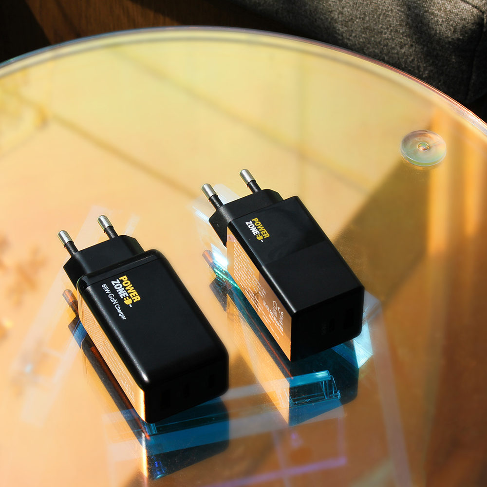 파워존 3포트 65W USB-C PD PPS GaN 충전기 애플 맥북 노트북 초고속충전기 - 상품 이미지