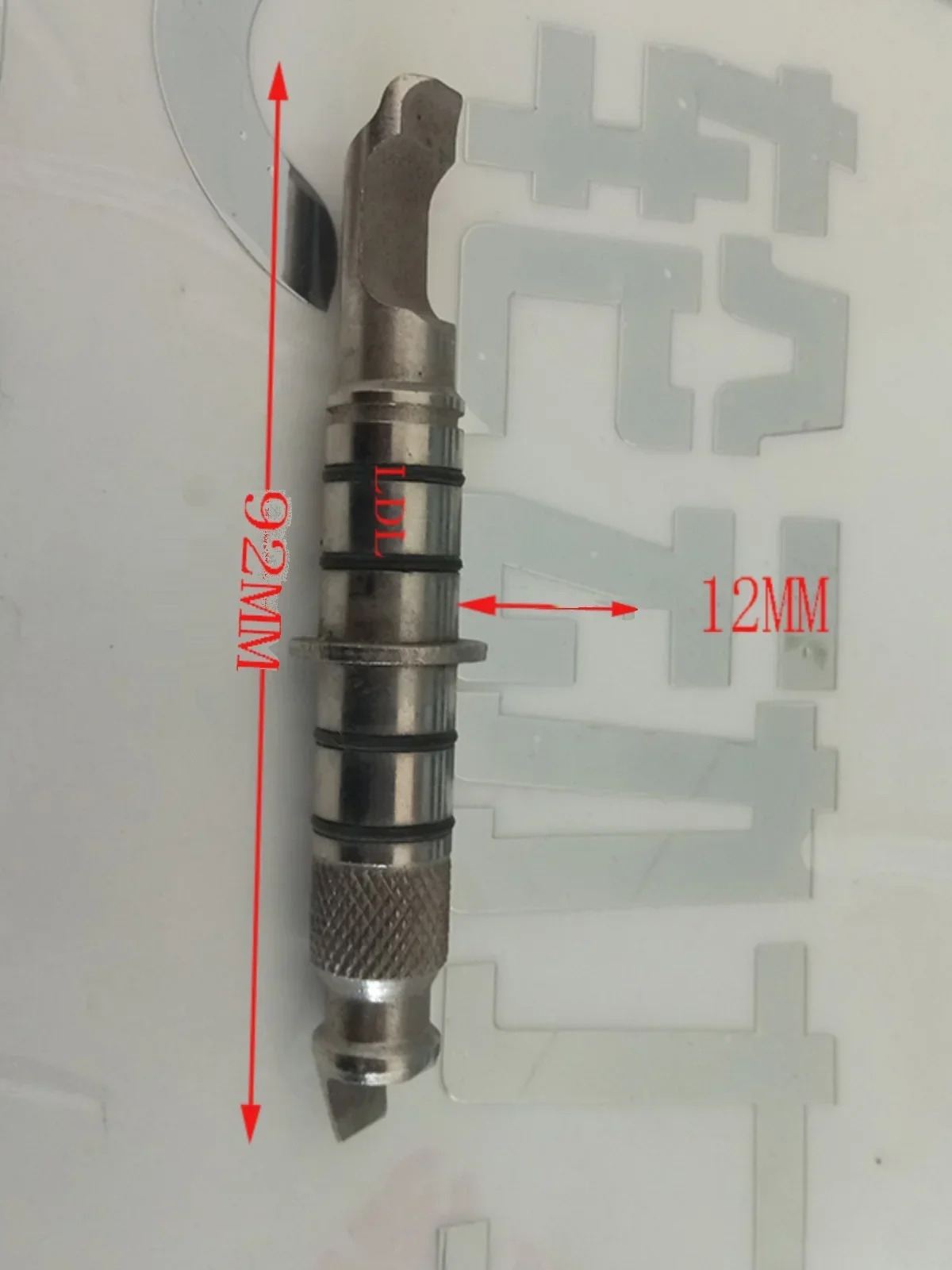 L-JJDT 4륜 정렬 장치 블루투스 액세서리 클램프 그리퍼 헤드 모델은 선택 사항