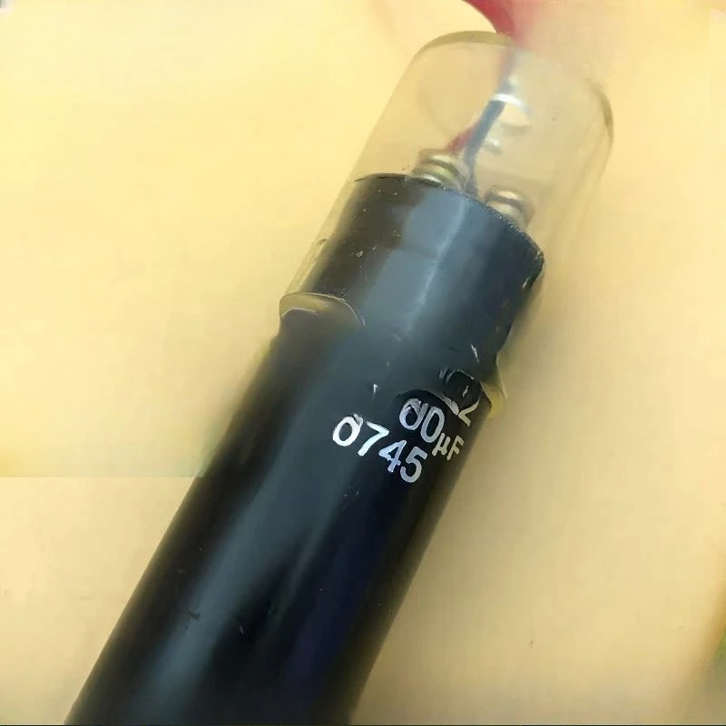 미쓰비시호환 엘리베이터 부품 커패시터 400V1200UF FXA2G122 400VDC 400V1500UF CD13A-VF