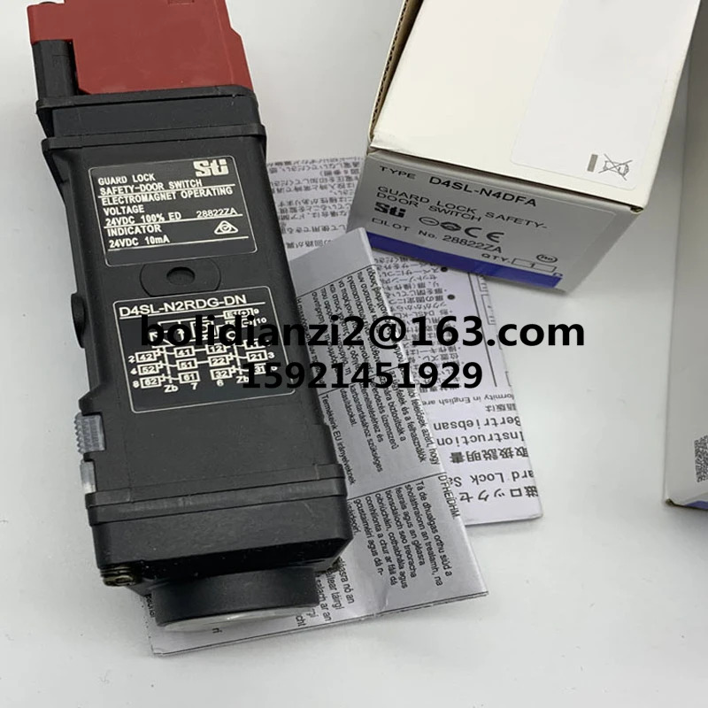 D4SL-N2AFG-D N3AFG-N/N4AFG-D/N2AFA-D4/N2DFA-N/D4SL-N4AFA 안전 도어 스위치 새