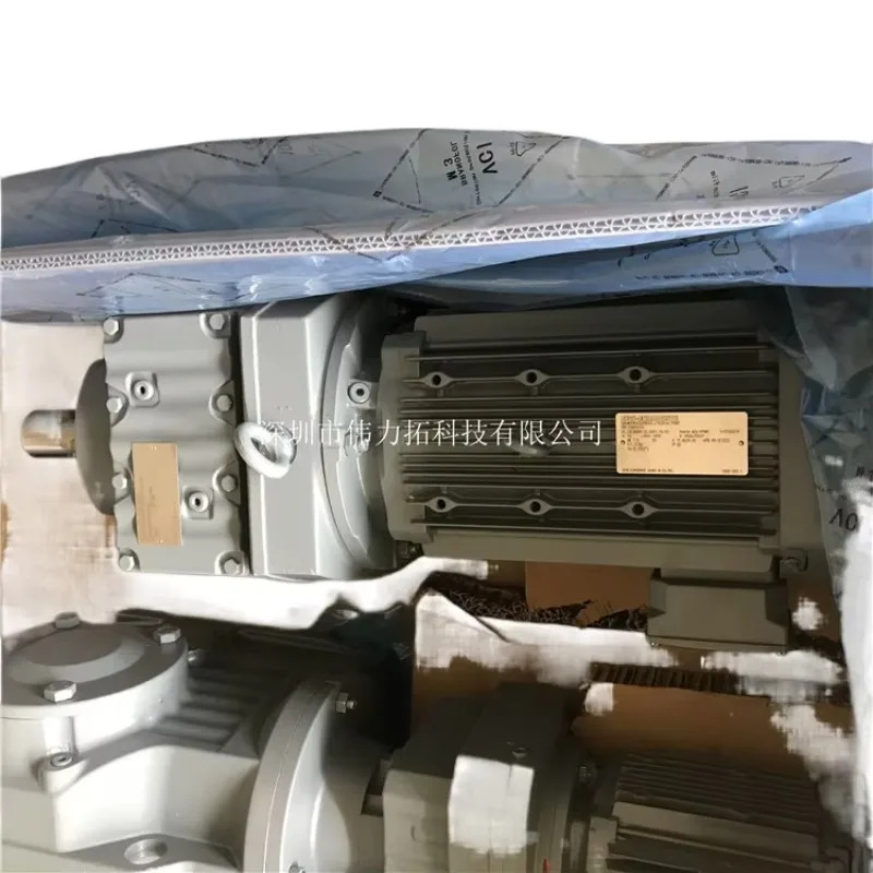 독일 SEW EURODRIVE 주파수 변환 감속기 R87 DRE132MC4 새 및
