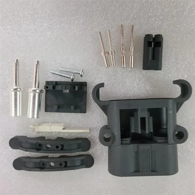 전원 커넥터 교체REMA DIN80 DIN 80 80A 150V 수형 충전 플매트 카펫 러그 80암페어 150볼트 배터리 소켓 95198-00 95209-00