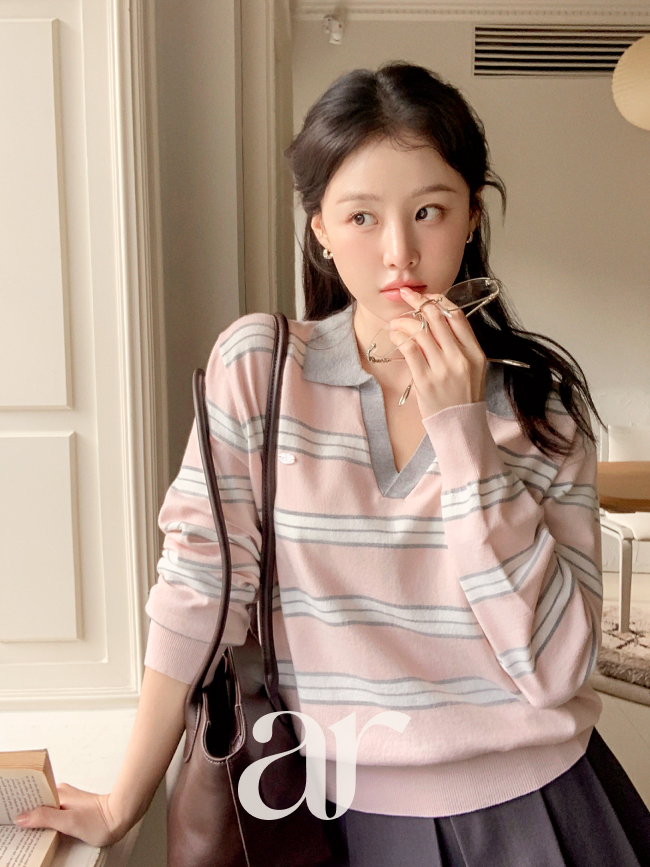 [자체제작] (MADE) 스트라이프 펜던트 배색 오픈카라 긴팔 니트 nt5474 이미지 2