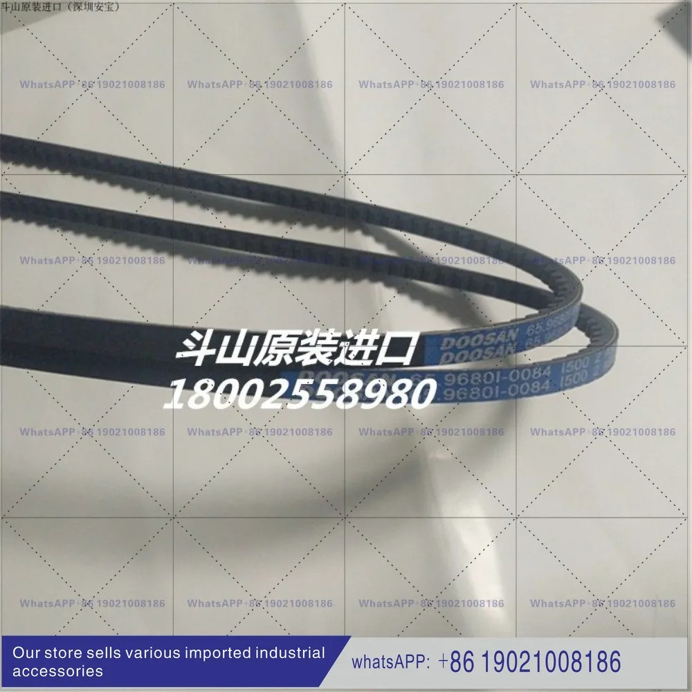 두산 엔진 부품 P086TIV 타입 벨트 차저 65.96801-0084