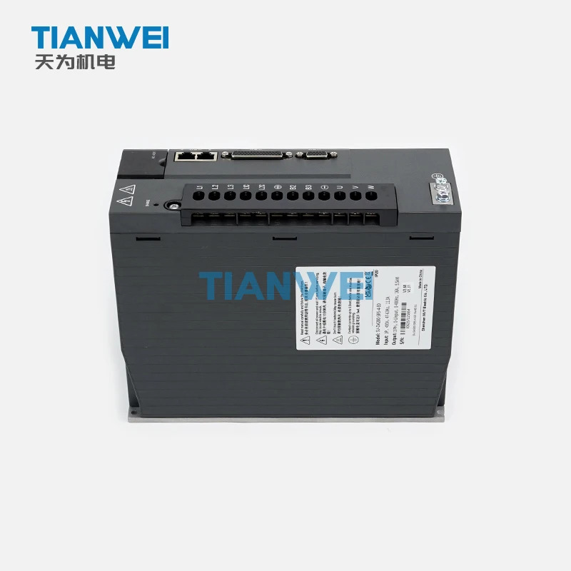 SV-DA200-5R5-4-E0 새 INVT AC 서보 드라이버