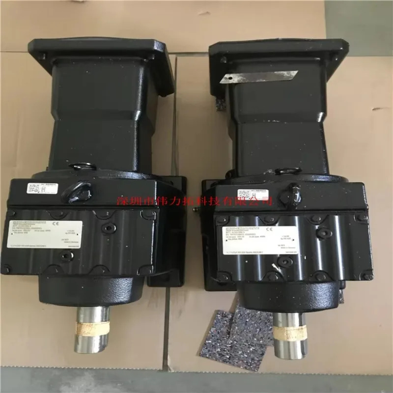 독일 SEW EURODRIVE R77 AQH190/3 새  평행축 커플링 감속기