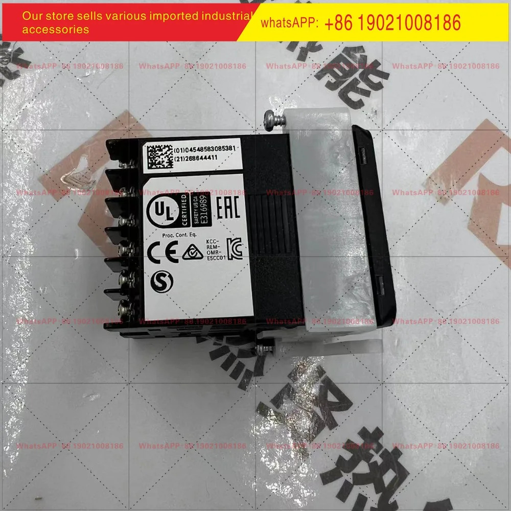 온도 조절기 서모스탯 E5CC-RX2ASM-000 새