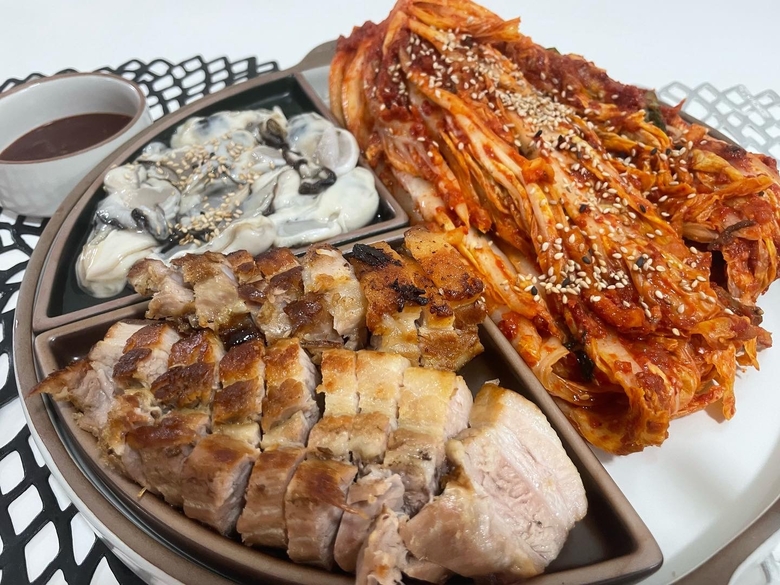 국내산 돼지 한돈 냉장 삼겹살 목살 캠핑 500g 1kg - 상세 이미지 4