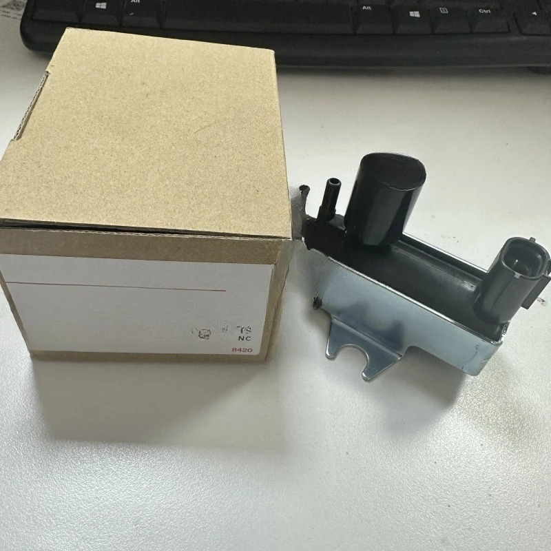 4JJ1 4JK1D-MAX 진공 솔레노이드 밸브 8-98116260-0 8-98116259-0 일본