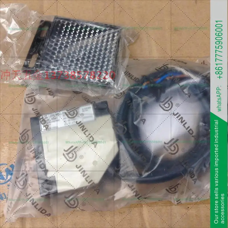 E3JK-R4M1 5선식 광전스위치 반사판 24VDC/220VAC