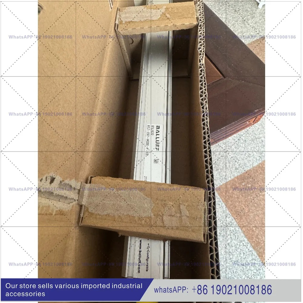 BTL1E22 BTL7-E501-M0200-P-S32 오리지널