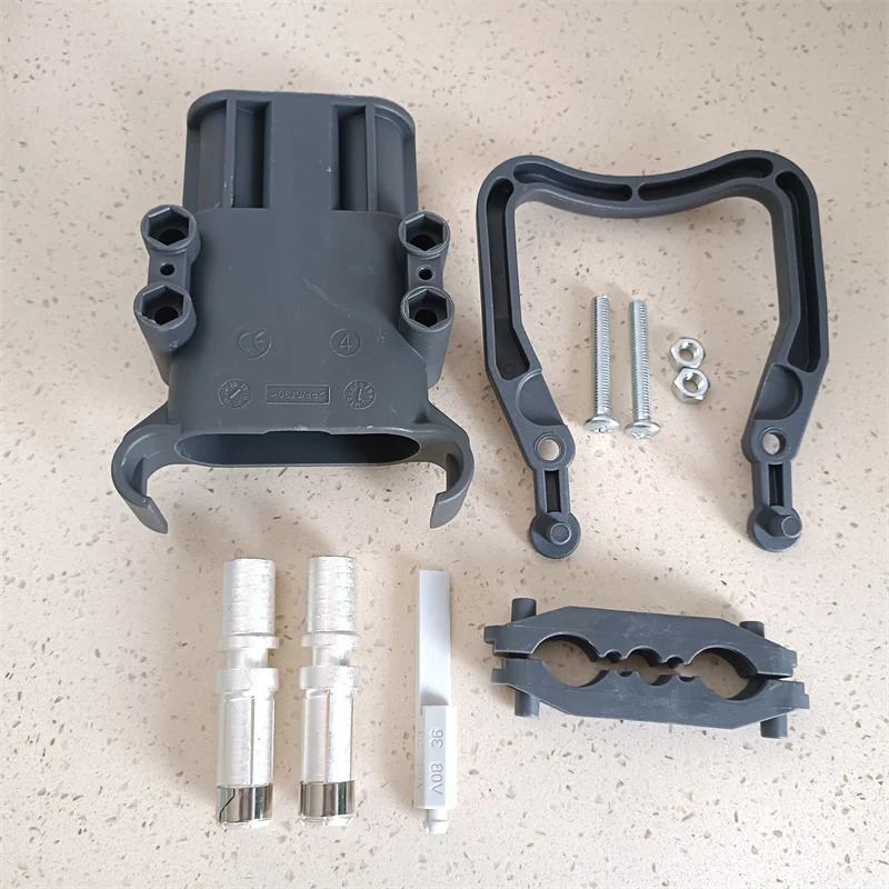 DIN320 DIN 320 320A 150V 암형 전원 커넥터 충전 플매트 카펫 러그 암페어 150 볼트 배터리 소켓 95601-05 95615-05