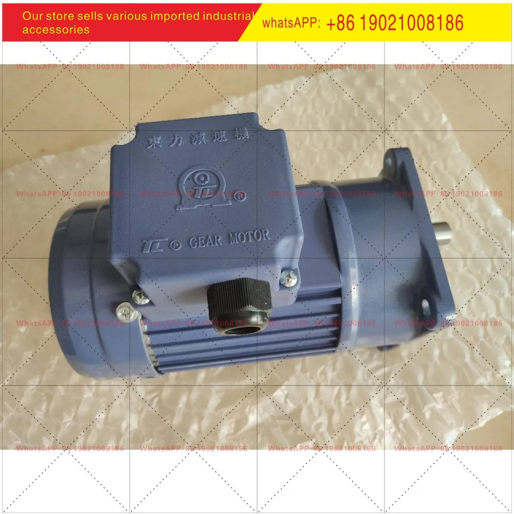 동리 기어 모터 PF18-0200-5S3 YS200W-4P