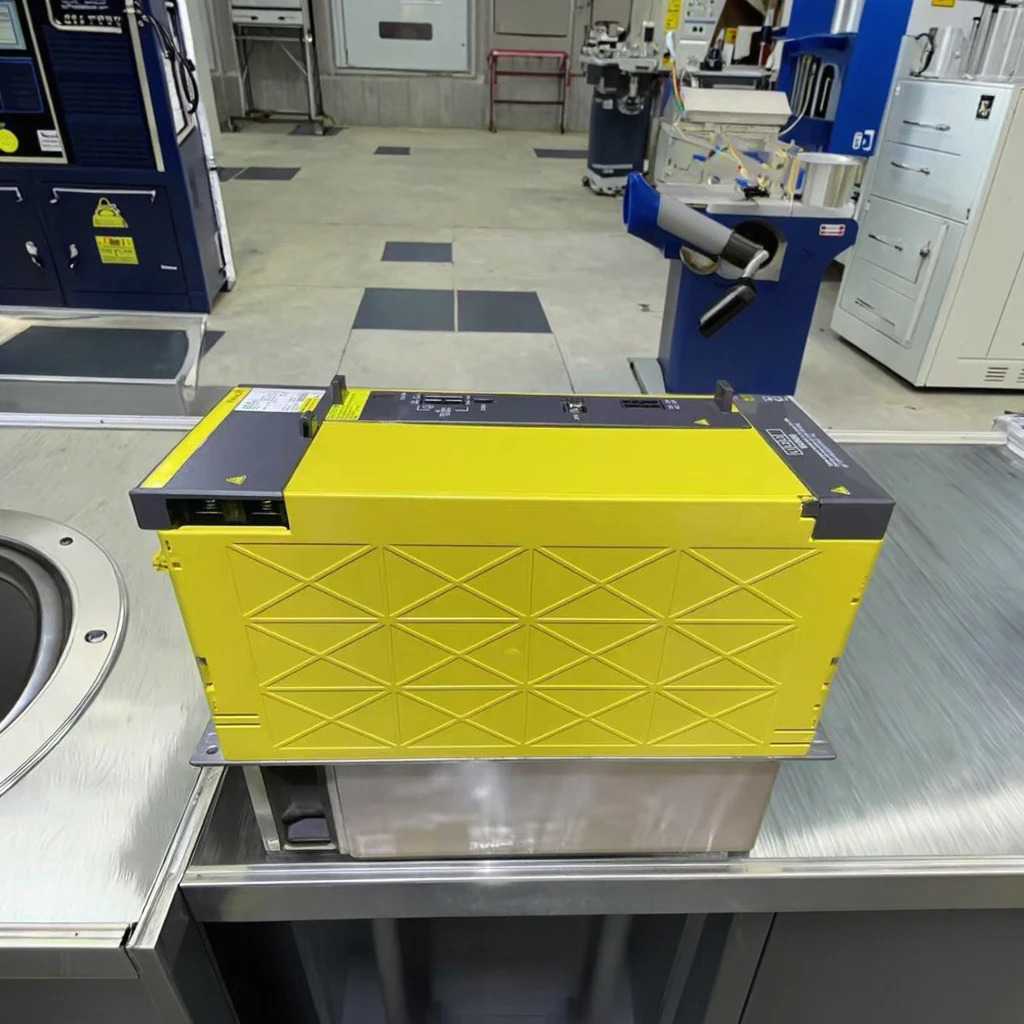 A06B-6117-H401 서보모터 드라이브 제어 장치 산업 장비CNC 기계/PLC 시스템 플라스틱 자동차용