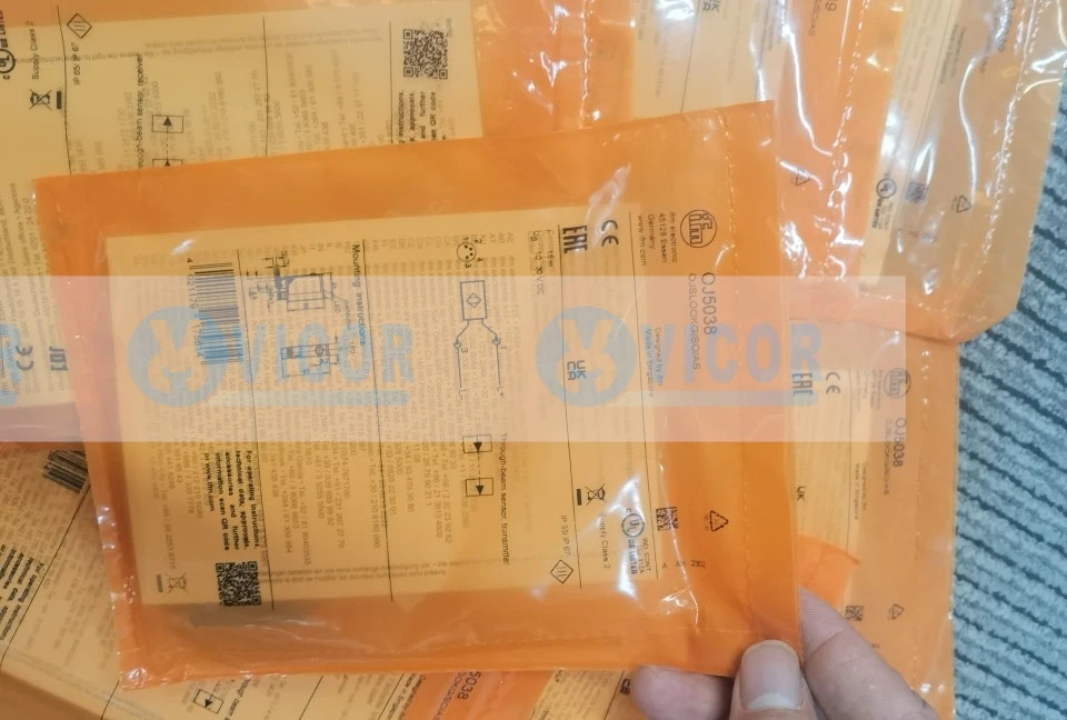 IFM 센서 O6T301 확산형 ifm O6 WetLine PNP IP 65 / 67 68 69K