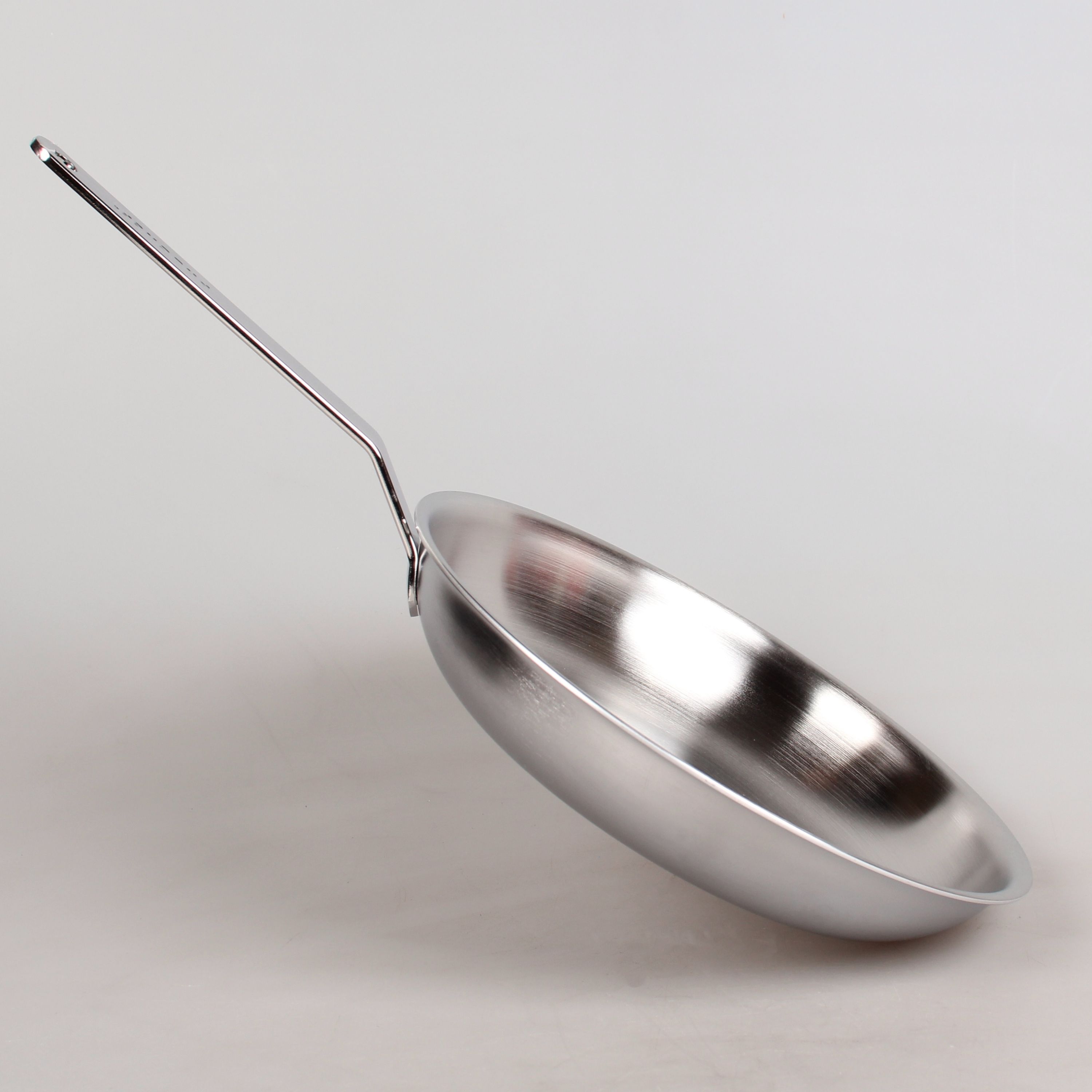 무연마제 스텐 프라이팬 통3중 스텐팬 인덕션 무연마 한일스텐레스 24cm - 상세 이미지 2