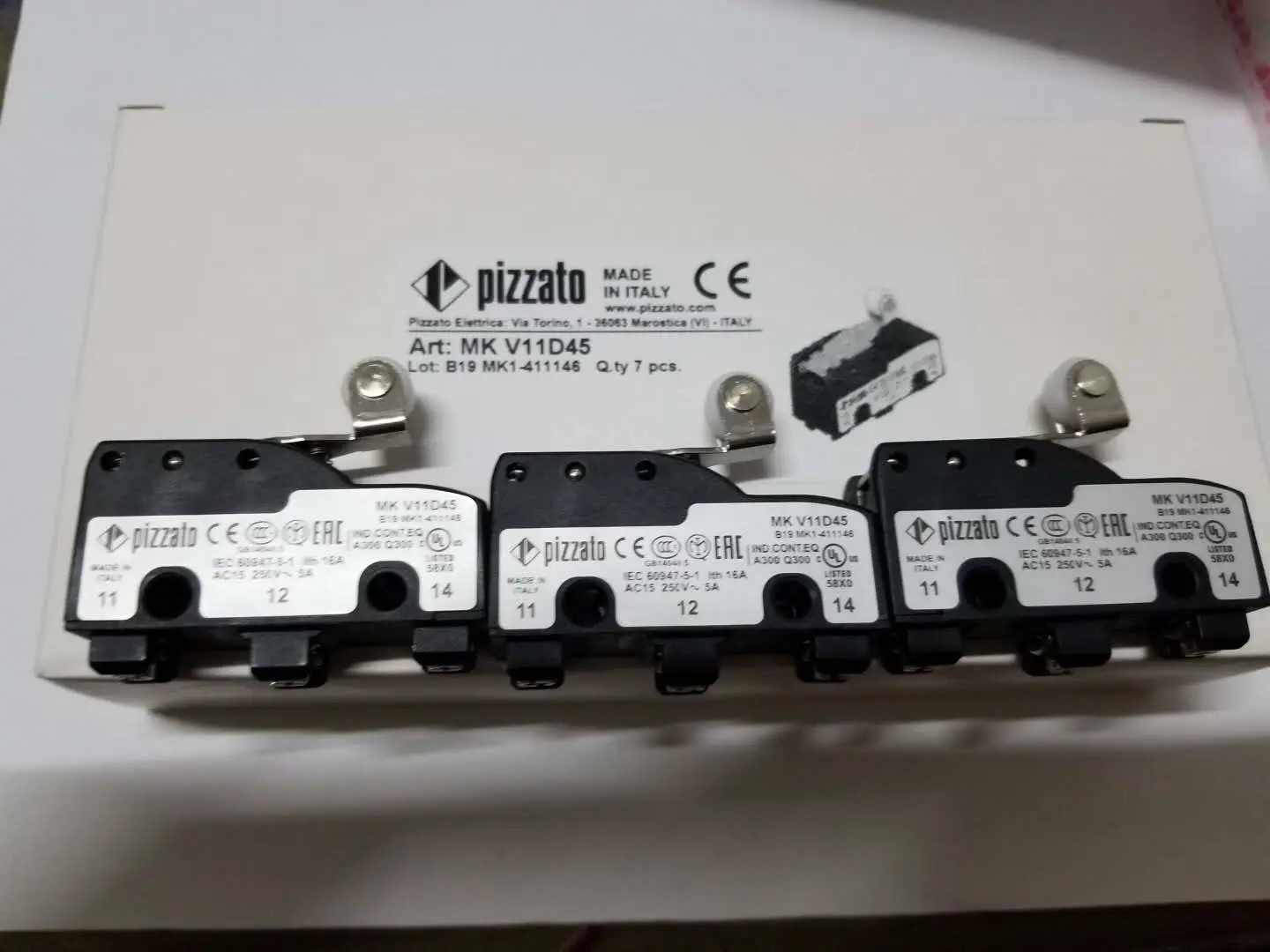 MK V11D15 V11D10 V12D03 MKV11D09 MKV11D45 PIZZATO토 터치 스위치 MKV11D15 MKV11D10 MKV12D03