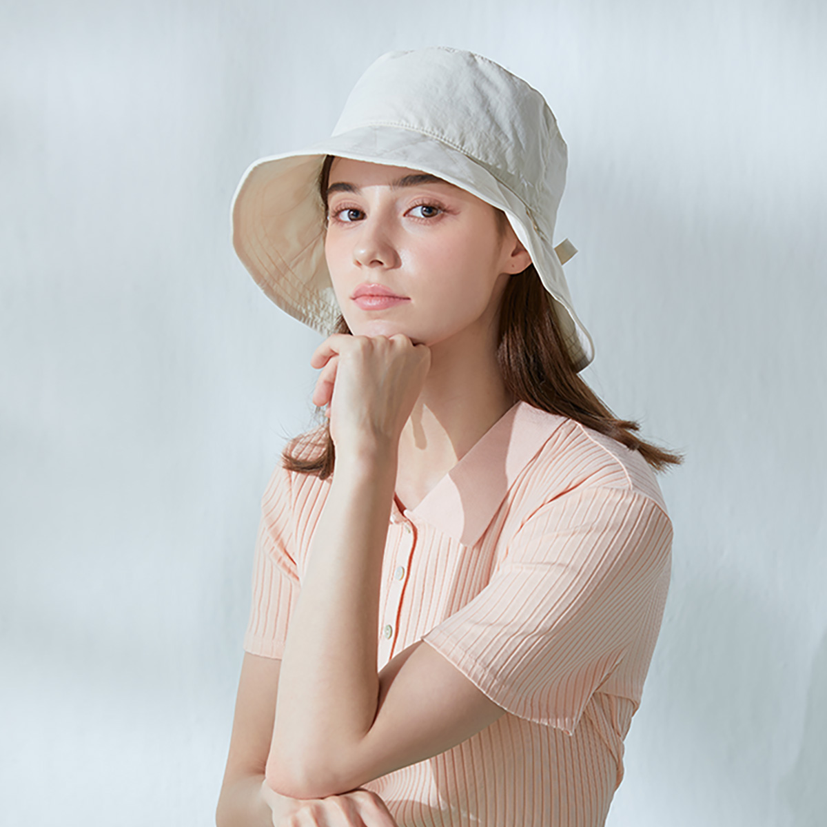 [울시] 여성 UV차단 투홀 버킷햇 골프모자 아이보리 - 상세 이미지 5