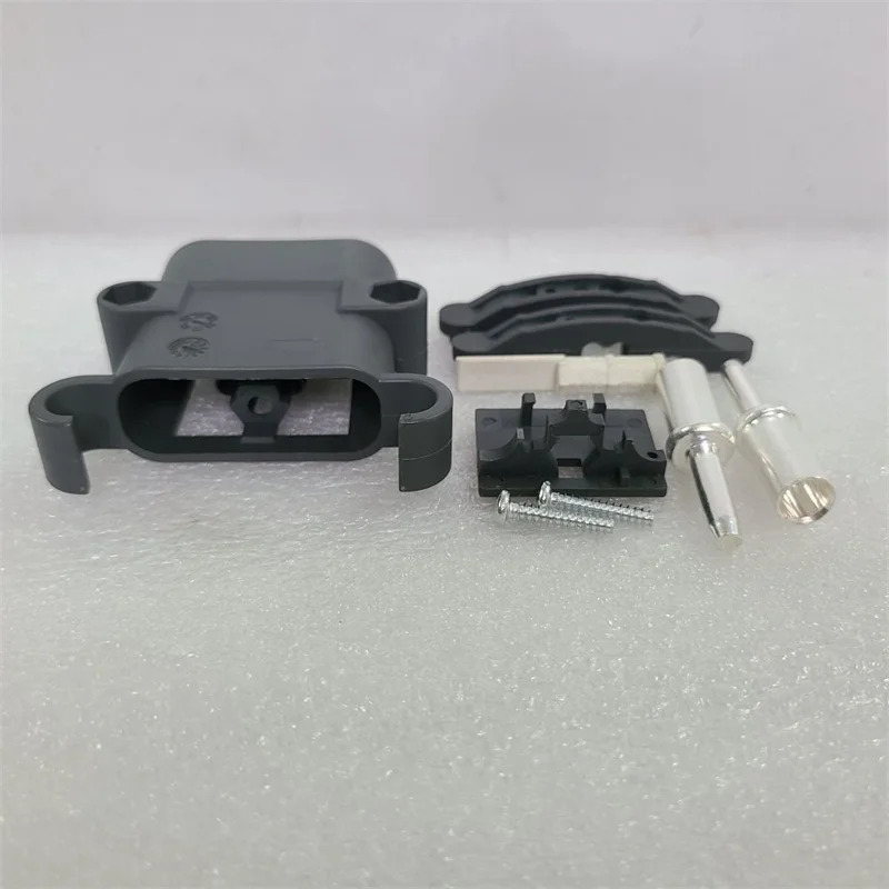 전원 커넥터 교체REMA DIN80 DIN 80 80A 150V 수형 충전 플매트 카펫 러그 80암페어 150볼트 배터리 소켓 95198-00 95209-00
